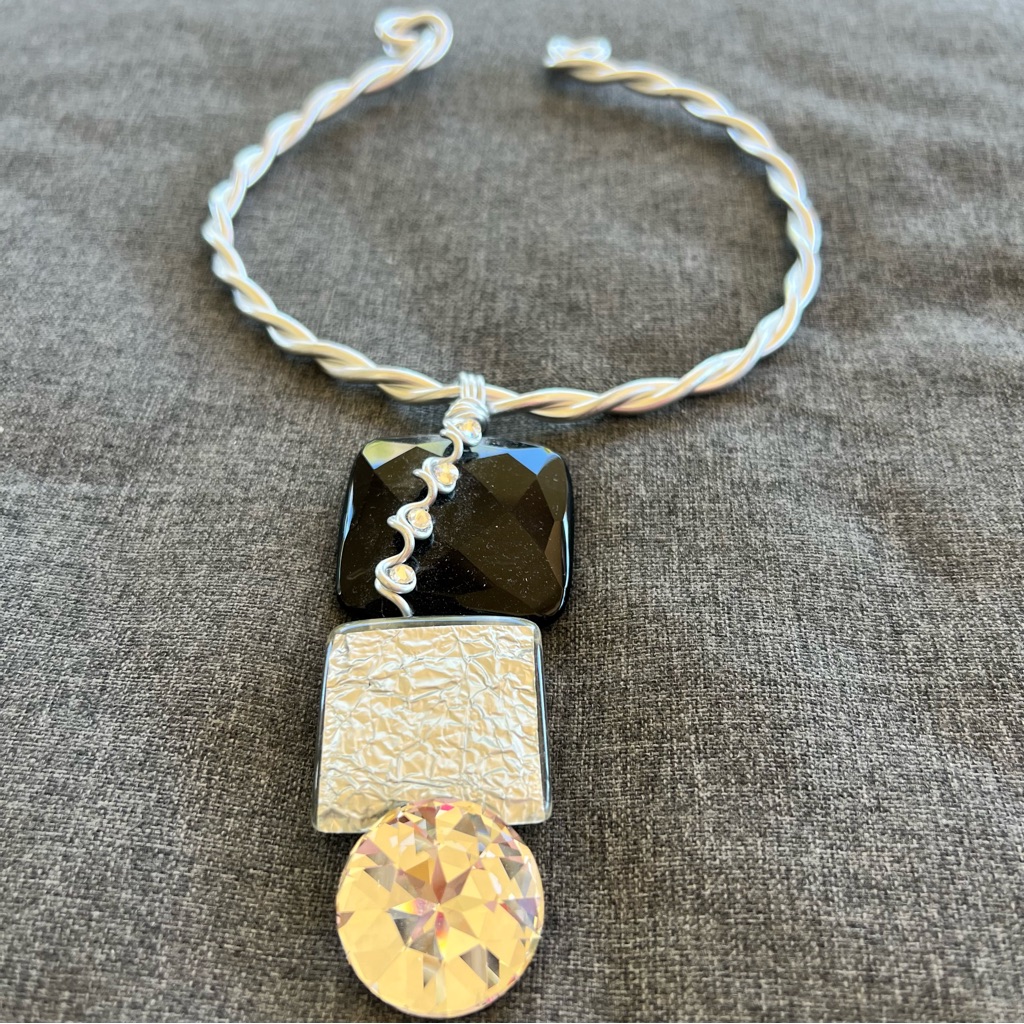 Vintage Jeff Lieb Wire Choker Necklace Silver Tone Acrylic Square With Crystals